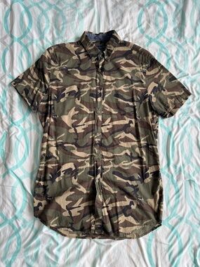 H&M Men's Short-Sleeve Camo Button-Down Shirt - Green/Brown/Black